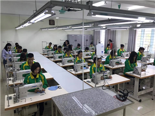 TUYỂN SINH TRÌNH ĐỘ CAO ĐẲNG NGÀNH THIẾT KẾ THỜI TRANG