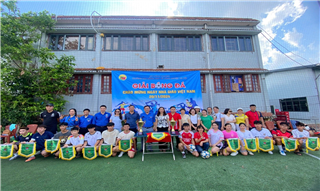 Giải bóng đá HSSV chào mừng ngày nhà giáo Việt Nam  20 - 11 - 2024